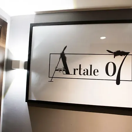 Artale 07 Design سبليت